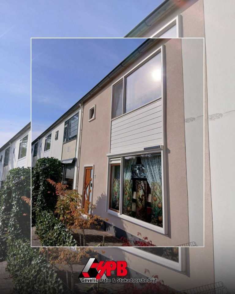 Renovatie met een strakke gevelafwerking door HPB Gevelisolatie – foto 1 van 1